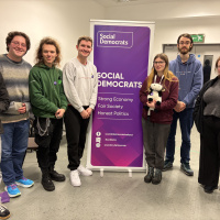 Portrait by Jessica Felicio